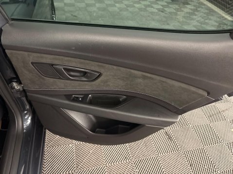 SEAT Leon 2.0 TSI Cupra 290 DSG Euro 6 (s/s) 5dr 35