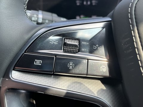 BYD Sealion 7 Comfort 17