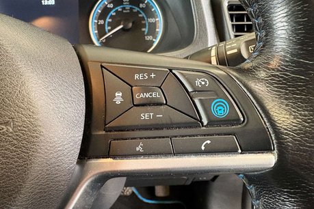 Nissan LEAF 40kWh Tekna Hatchback 5dr Electric Auto (150 ps) 45