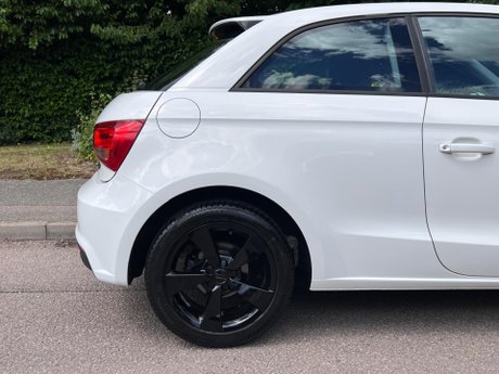 Audi A1 1.0 TFSI Sport S Tronic Euro 6 (s/s) 3dr 12
