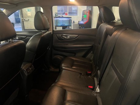 Nissan X-Trail 1.6 dCi Tekna Euro 6 (s/s) 5dr 9