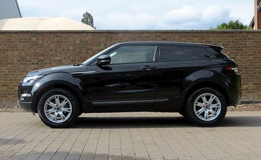 Land Rover Range Rover Evoque 2.2 SD4 Pure Coupe 12