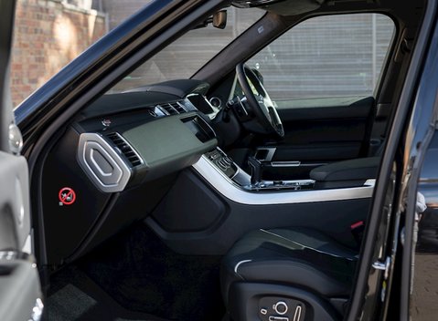 Land Rover Range Rover Sport 5.0 SVR 16