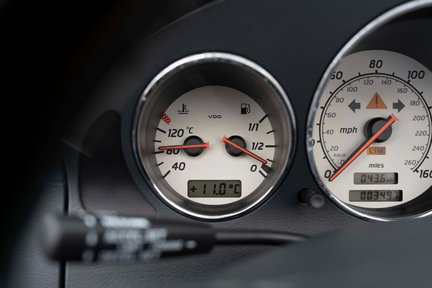 Mercedes-Benz SLK 320 29