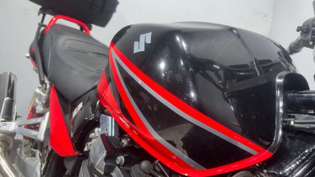 Suzuki GSX1400 2004 ONLY 15K OUTSTANDING CUSTOM CONDITION 1400CC MUSCLE BIKE 35