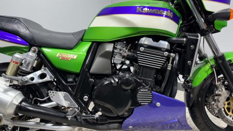 Kawasaki Zephyr ZRX 2001 33K NEW MOT CLASSIC MUSCLE BIKE VERY CLEAN 1100CC 9