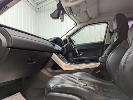 Land Rover Range Rover Evoque 2.2 Range Rover Evoque Pure Tech SD4 Auto 4WD 5dr 52