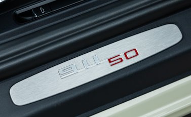Porsche 911 50TH ANNIVERSARY EDITION (991) 21