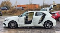 Mercedes-Benz A Class 2.1 A200d AMG Line (Premium) Hatchback 5dr Diesel 7G-DCT Euro 6 (s/s) (136  11