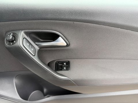 Volkswagen Polo 1.4 Match Euro 5 3dr 27