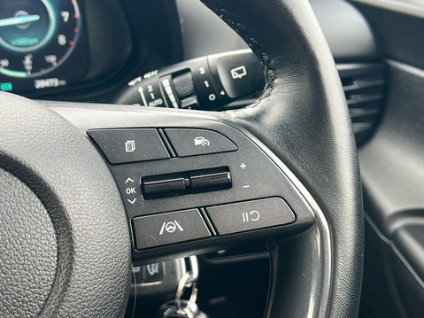 Hyundai BAYON T-GDI PREMIUM DCT MHEV 31
