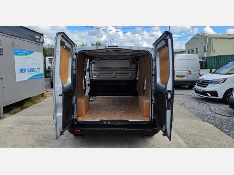 Renault Trafic SPORT LL30 L2 H1 LWB 2.0 DCI 130ps EU6 23