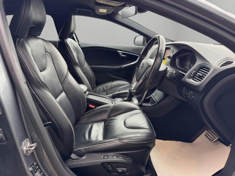 Volvo V40 1.5 T2 R-Design Edition Auto Euro 6 (s/s) 5dr 12