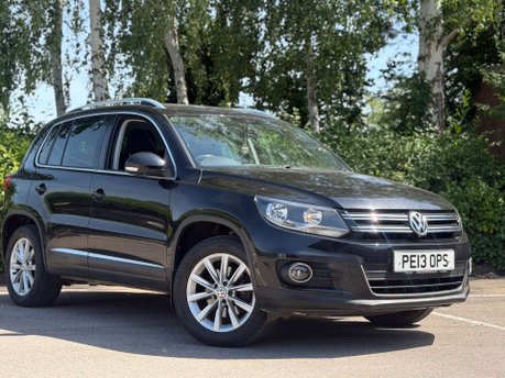 Volkswagen Tiguan 2.0 TDI BlueMotion Tech SE SUV 5dr Diesel Manual 4WD Euro 5 (s/s) (140 ps)