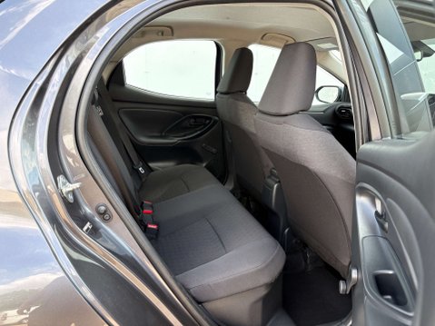 Toyota Yaris 1.5 Yaris Icon HEV CVT 5dr 22