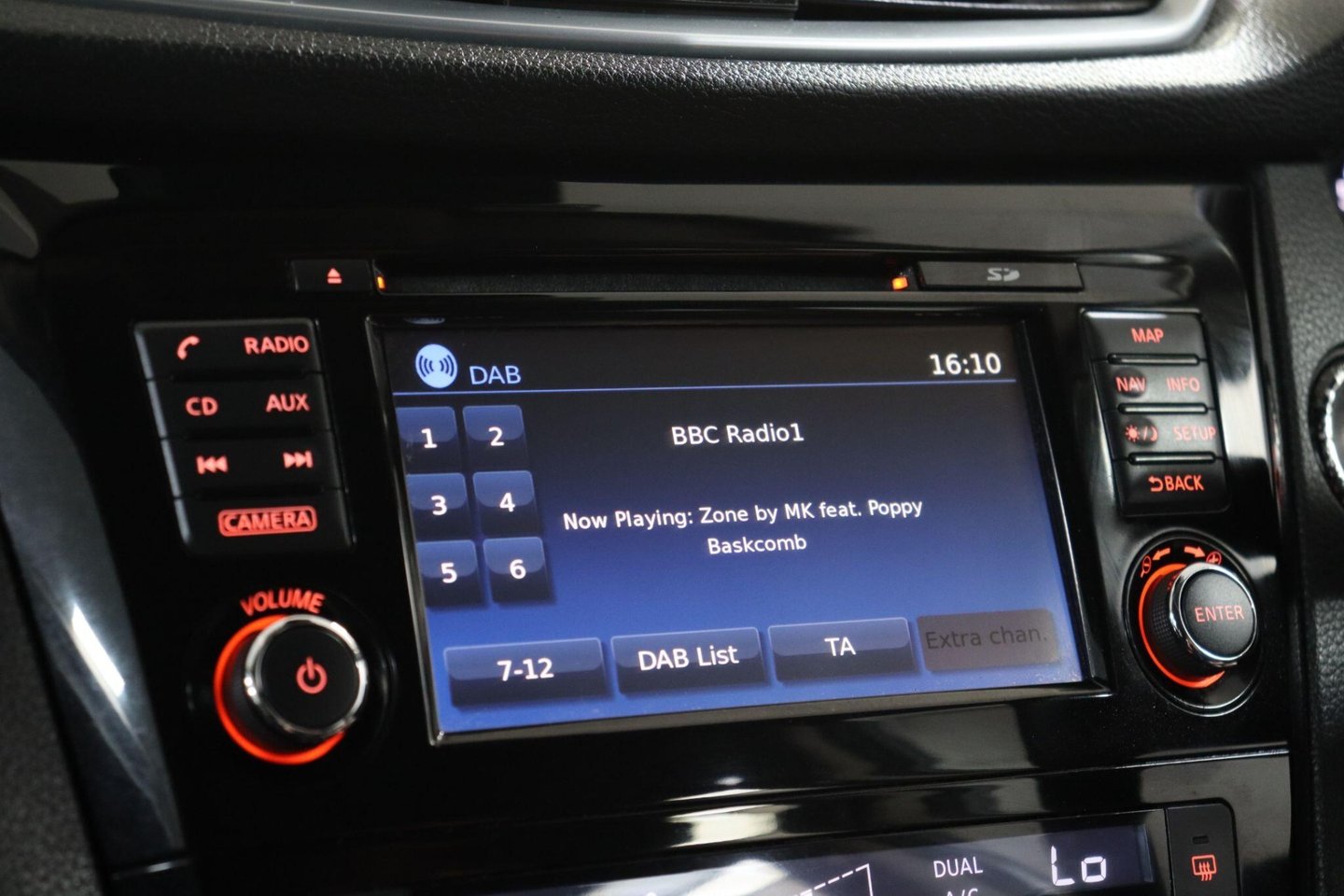 2017 Nissan Qashqai — image 33