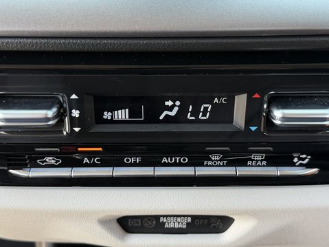 Suzuki Swift 1.2 Mild Hybrid Ultra ALLGRIP 5dr 27