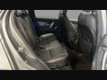 Land Rover Discovery Sport 2.0 Discovery Sport R-Dynamic SE D Auto 4WD 5dr 9