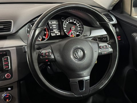 Volkswagen Passat HIGHLINE TSI BLUEMOTION TECHNOLOGY 13