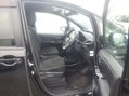 Toyota Voxy Hybrid 7