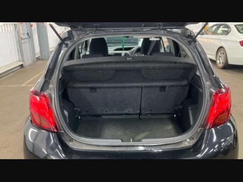 Toyota Yaris 1.3 Yaris Icon VVT-i 5dr 14