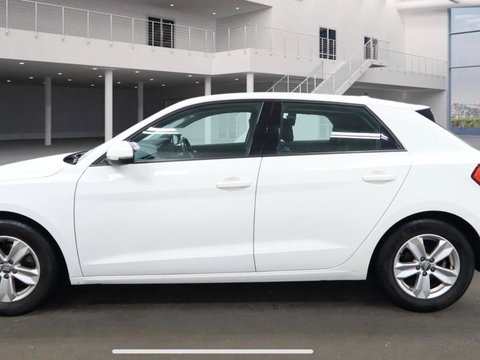 Audi A1 1.0 TFSI 30 SE Sportback Euro 6 (s/s) 5dr 4