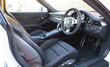 Porsche 911 (991) GT3 10