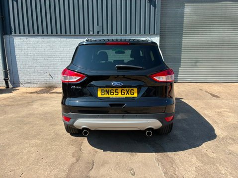 Ford Kuga 2.0 TDCi Titanium 2WD Euro 6 (s/s) 5dr 6