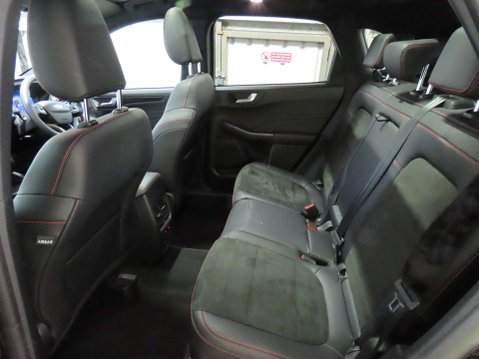 Ford Kuga 2.5 EcoBoost Duratec 14.4kWh ST-Line X SUV 5dr Petrol Plug-in Hybrid CVT Eu 7