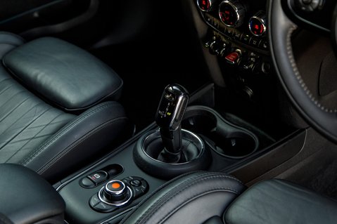 Mini Countryman COOPER D ALL4 EXCLUSIVE 32