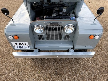 Land Rover Series II A 80