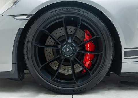 Porsche 911 GT3 (991.2) 