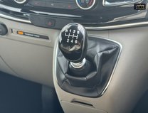 Ford Tourneo Custom 320 | Titanium | L2| 9 Seater| Manual| Euro 6 | £19,158 + vat 21