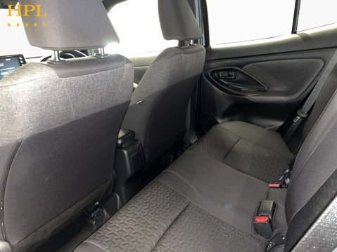Toyota Yaris Cross 1.5 VVT-h Design SUV 5dr Petrol Hybrid E-CVT Euro 6 (s/s) (116 ps) 20
