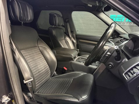 Land Rover Discovery 3.0 D300 MHEV SE Auto 4WD Euro 6 (s/s) 5dr 5