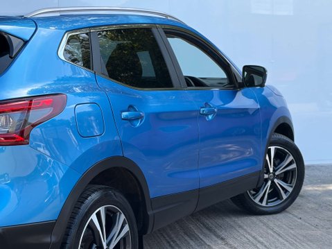 Nissan Qashqai 1.3 Qashqai N-Connecta DiG-T 5dr 31