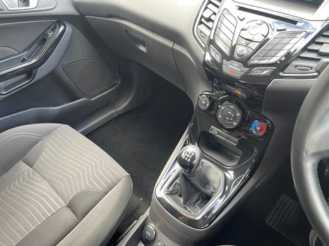 Ford Fiesta 1.0T EcoBoost Zetec Euro 5 (s/s) 5dr 22