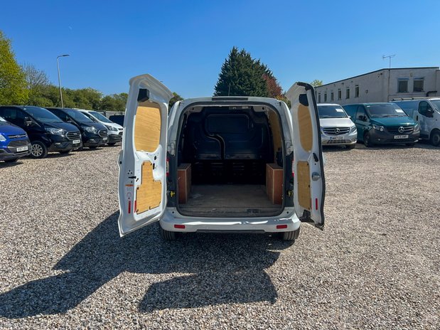 Ford Transit Courier SWB L1H1 (SOLD) Low Roof Sport Air Con Alloys Sensors EURO 6 NO VAT 9