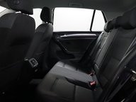 Volkswagen Golf SE NAVIGATION TDI 42