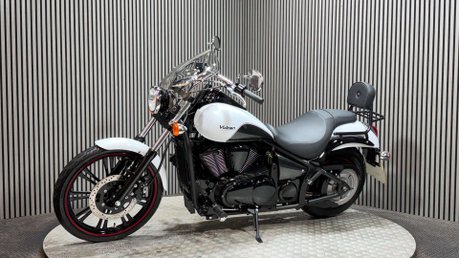 Kawasaki Vulcan 900 VN 2016 ONLY 2K NEW MOT LIGHTWEIGHT CRUISER A2 BIKE 12