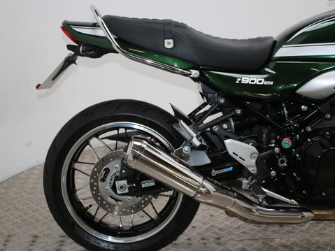 Kawasaki Z900RS ZR 900 KNSBB 28