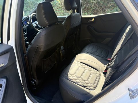 Ford Puma ST-LINE VIGNALE MHEV 18