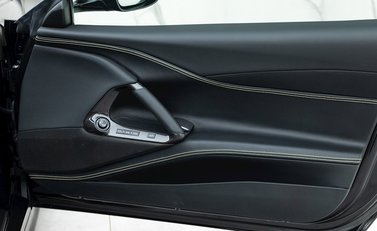 Ferrari 812 Superfast 19