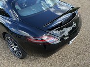 Mercedes-Benz SLS AMG Coupe 28