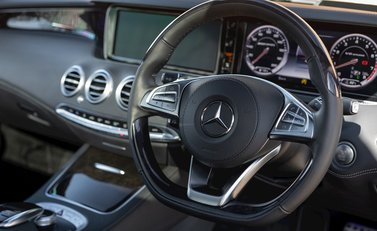 Mercedes-Benz S Class S63 Coupe 11