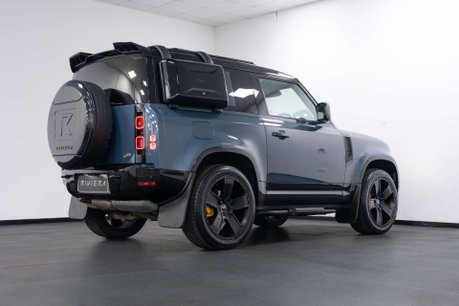 Land Rover Defender 3.0 Defender X-Dynamic SE D MHEV Auto 4WD 3dr 10