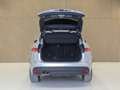 Jaguar F-Pace 2.0 F-Pace R-Sport AWD D 4WD 5dr 27