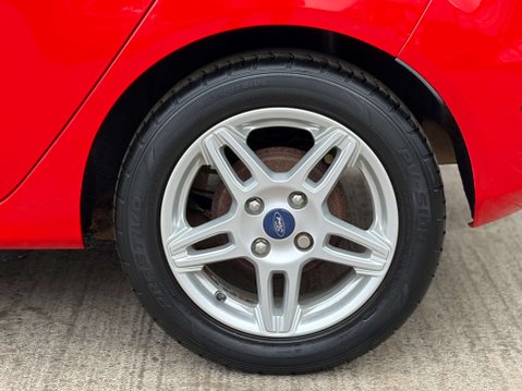 Ford Fiesta 1.0 Fiesta Zetec 5dr 37