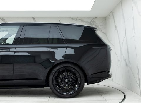 Land Rover Range Rover P530 First Edition 29