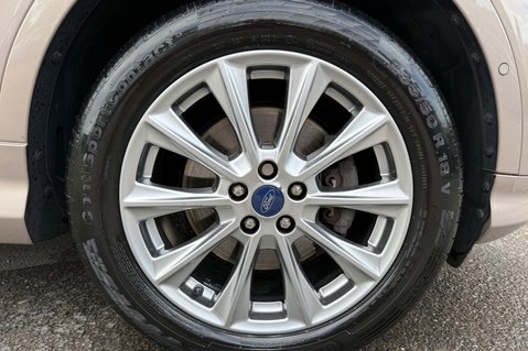 Ford Kuga VIGNALE TDCI AUTO - MILANO GRIGIO PAINT - PAN ROOF -APPEARANCE PACK 59